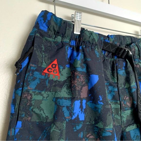 ❗️FLASH SALE❗️MEN'S Nike ACG TRAIL Camouflage Big Pocket Cargo Pants SIZE MEDIUM - Picture 7 of 13